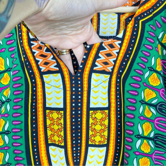 Dashiki Shirt African Print Large Green Short Sleeves Unisex top Festival - Picture 5 of 13